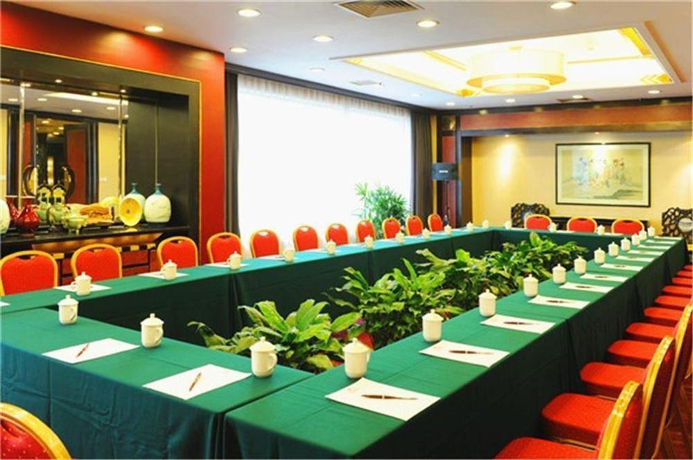 Guilin Royal Garden Hotel Екстер'єр фото
